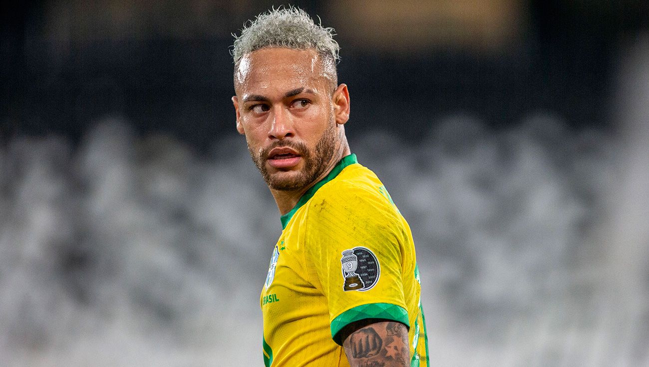 Neymar bị dư luận Pháp đặc biệt nhắm vào