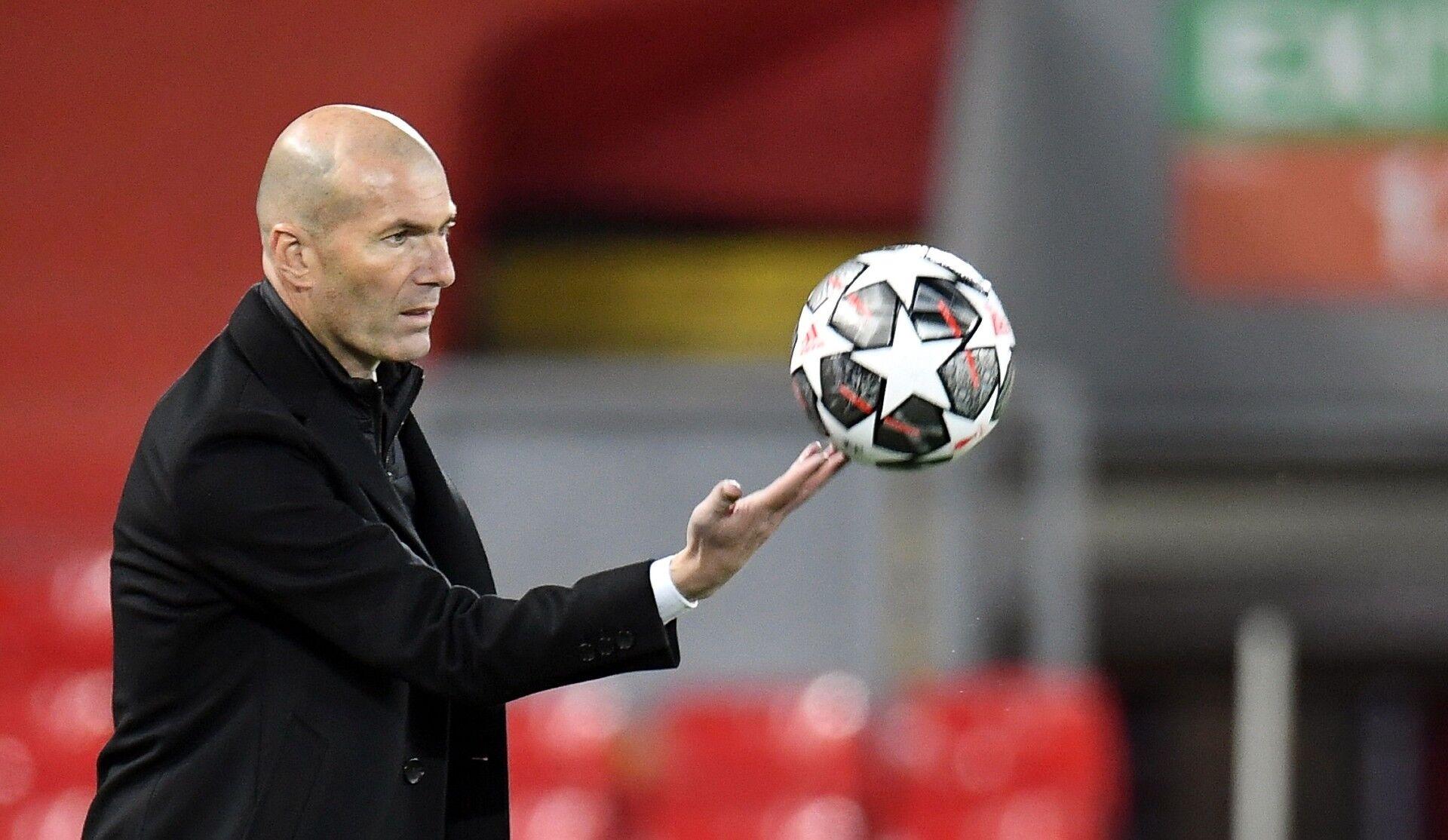 Zidane có ý định muốn về với PSG